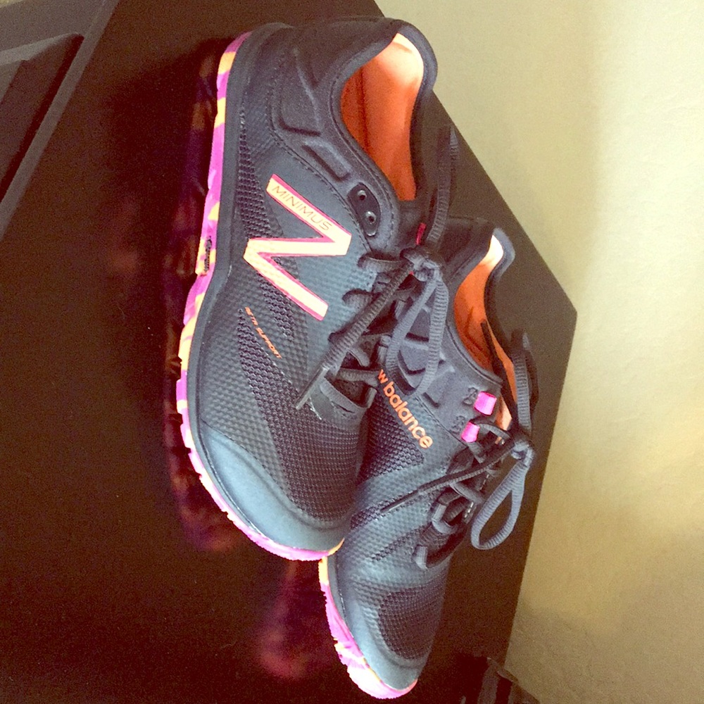 Running shoes